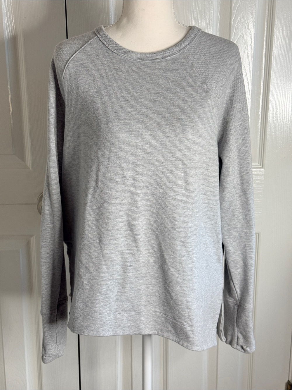 Athleta Coaster Luxe Recover Sweatshirt Gray Medium FA24